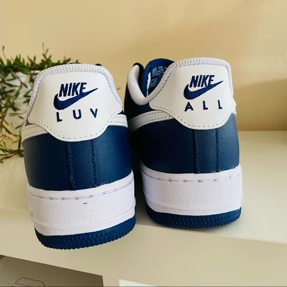 New custom Nike Air Force 1 sneakers - Picture 2 of 8